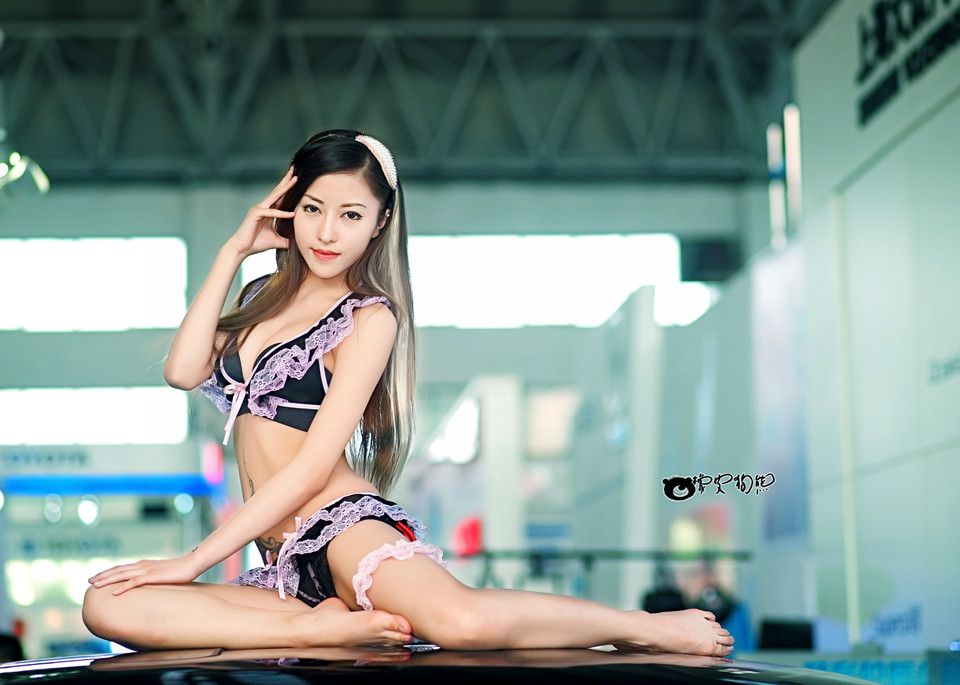 性感美女内衣诱惑写真