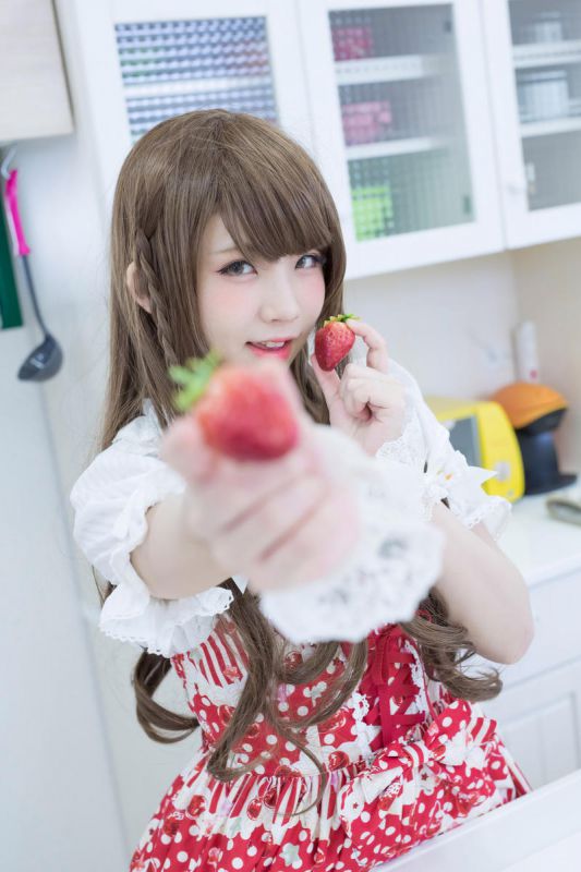 世界级coser enako萌杀全场