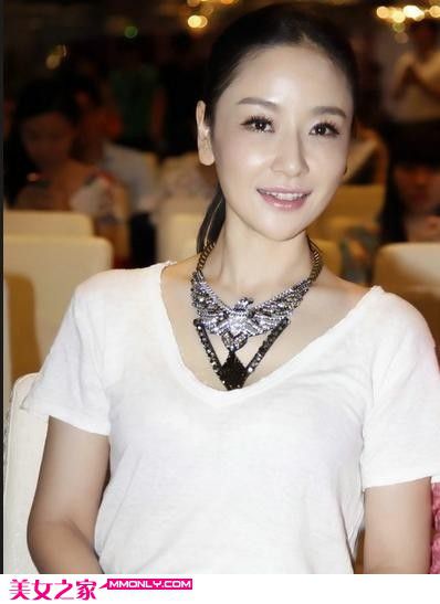 甜美笑容女星孙宁高清图片