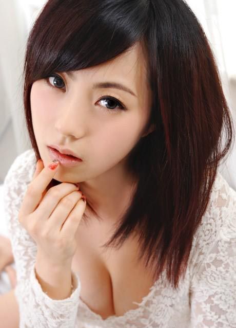 性感蕾丝美女私房诱人写真
