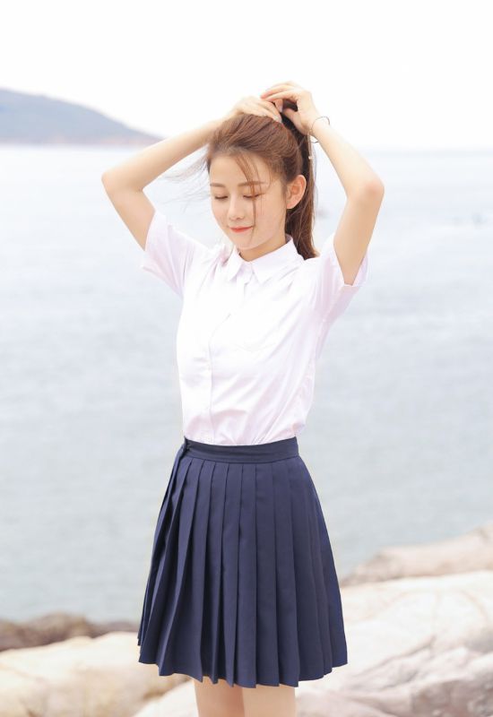 校园jk制服少女姿色天然丝袜写真