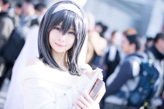 日本偶像秋山依里cos美图欣赏
