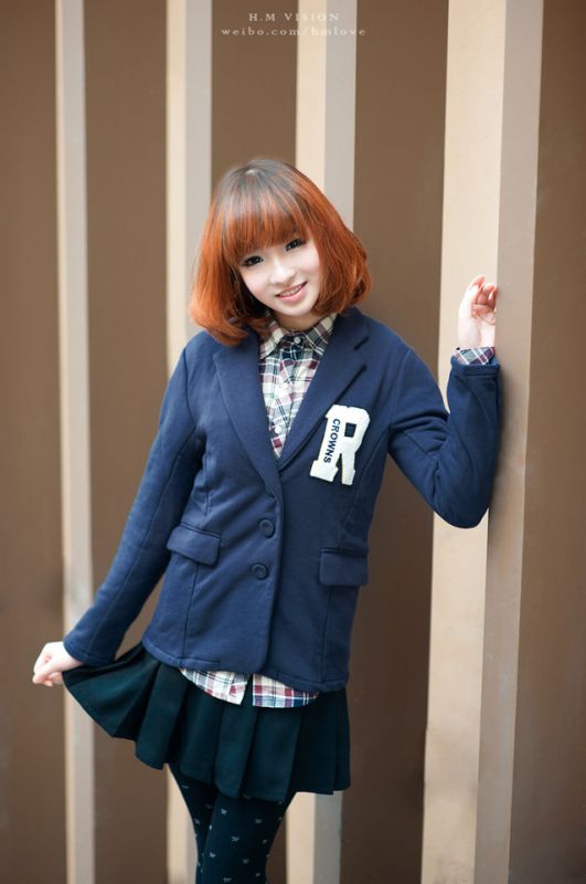 甜美学生制服小清新户外写真