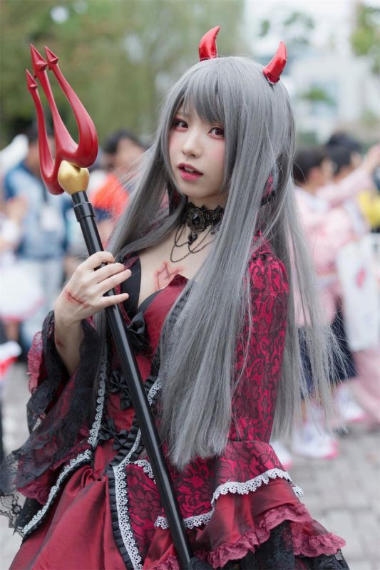 世界级coser enako萌杀全场