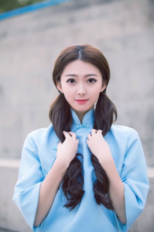 校花女神黑丝美腿制服青涩稚嫩性感诱惑写真图片