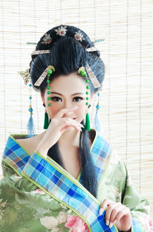 清纯美女高清古装大片