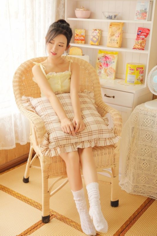 极品尤物少女居家白丝可爱萌妹子私房照图片