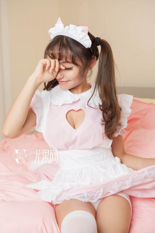 尤果网内地模特素衣cosplay摄影写真