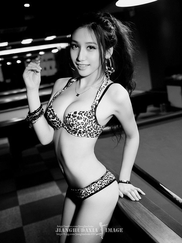 性感辣妹桌球写真集