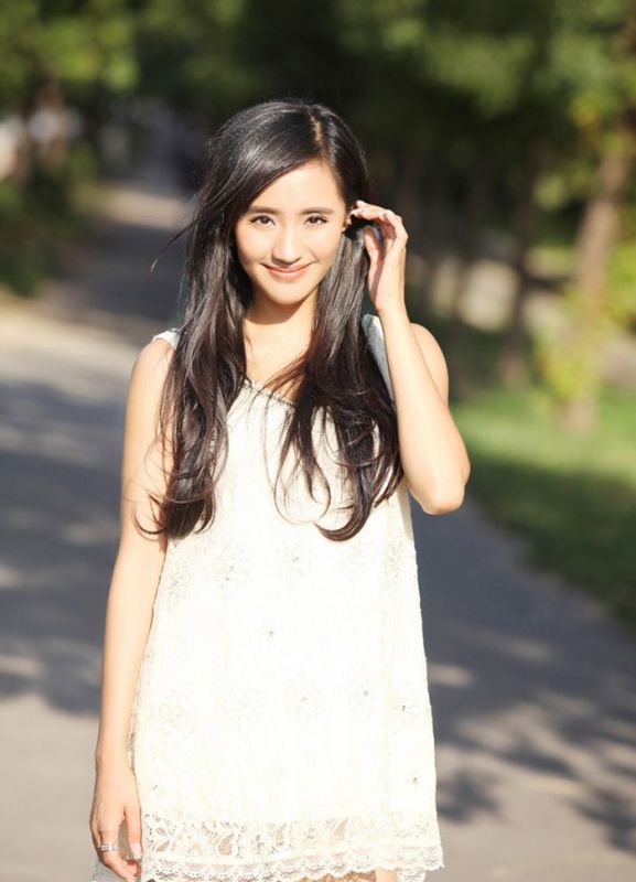 清纯美女王智唯美高清写真
