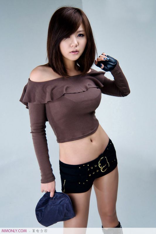韩国妩媚美女柳智惠高清写真
