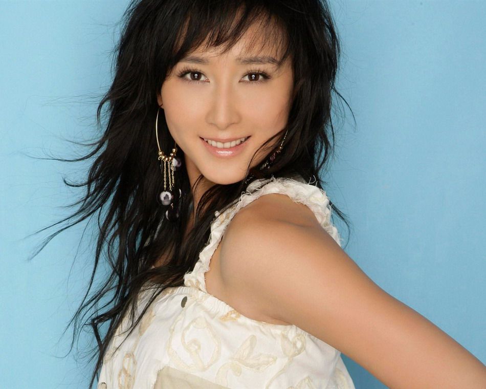 甜美女神胡静迷人写真