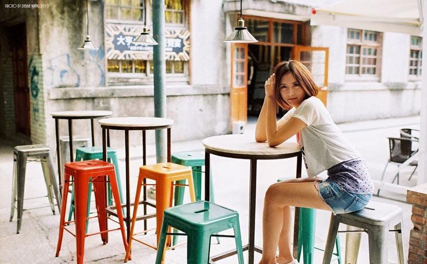 小清新萌妹子甜美私房写真