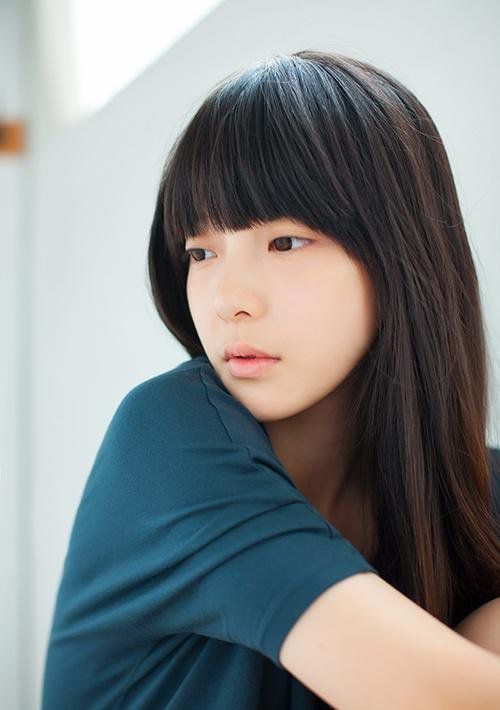 90后萌妹子唯美清新写真