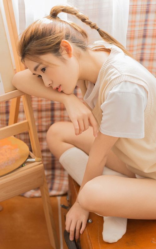 00后校园女孩清新纯真稚嫩丝袜写真