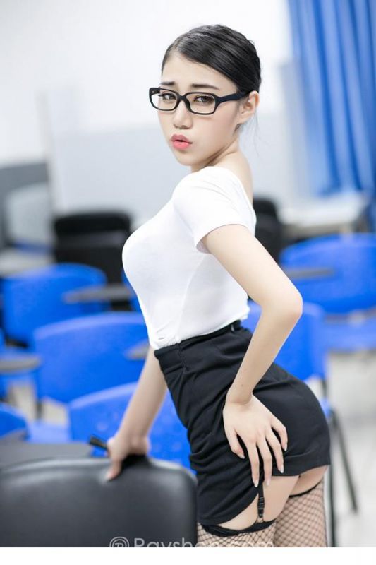 黑丝网袜麻辣女教师高清图集