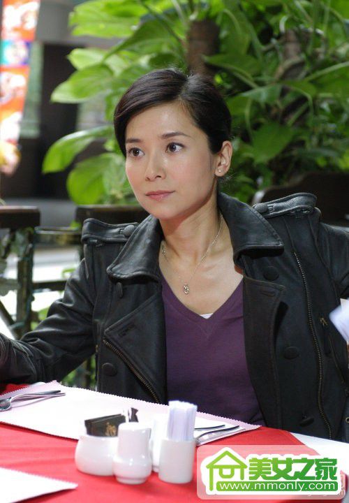 古装美女郭羡妮迷人剧照