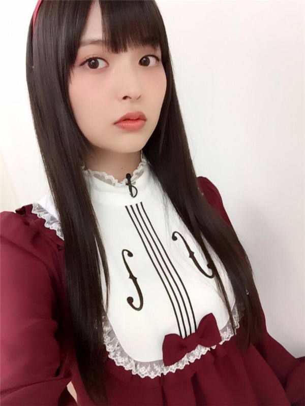 政委上坂堇lolita服装惊艳全场