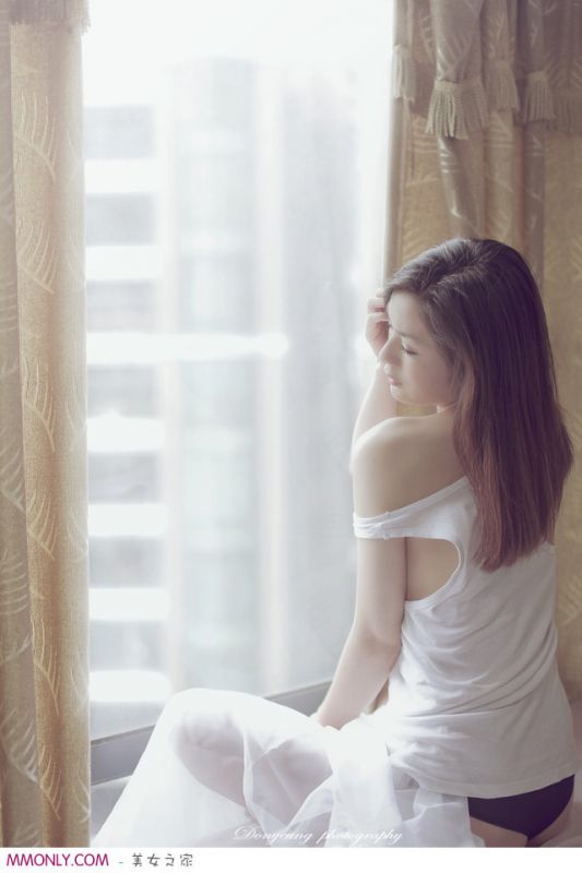 清新小美女私房迷人写真