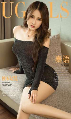 时髦嫩模私房张开美腿丝袜惹火性感国模炮组图