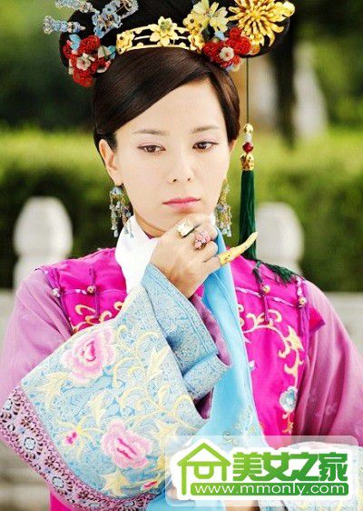古装美女郭羡妮迷人剧照