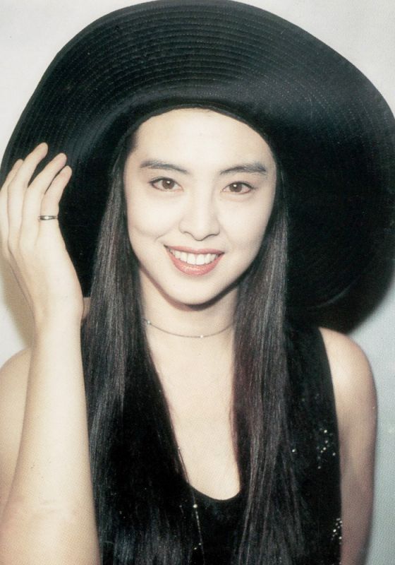 妩媚女星王祖贤旧照