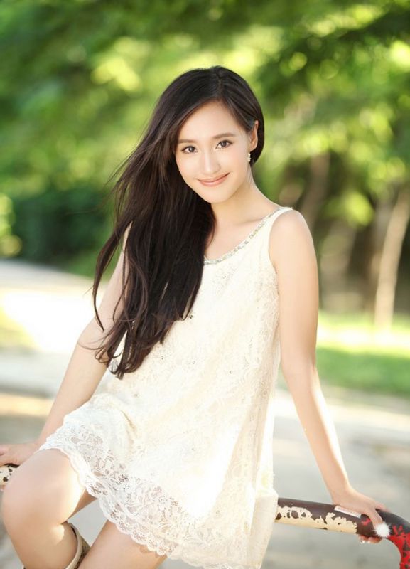 清纯美女王智唯美高清写真
