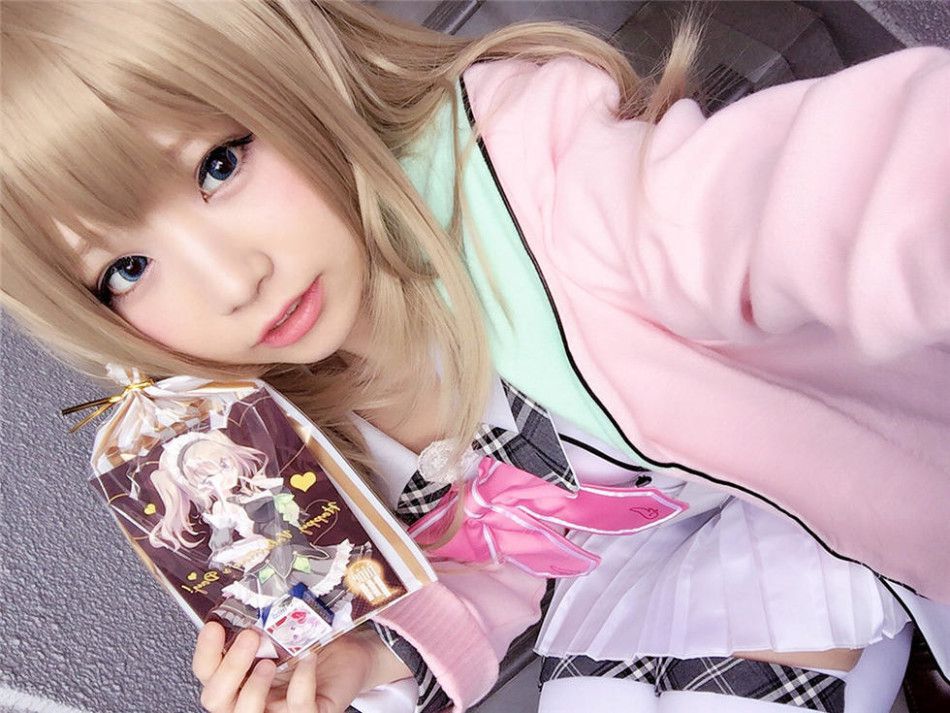 世界级coser enako萌杀全场