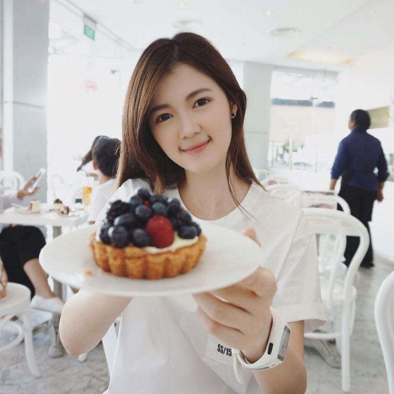 台湾校花美女陈宇馨清纯摄影图片