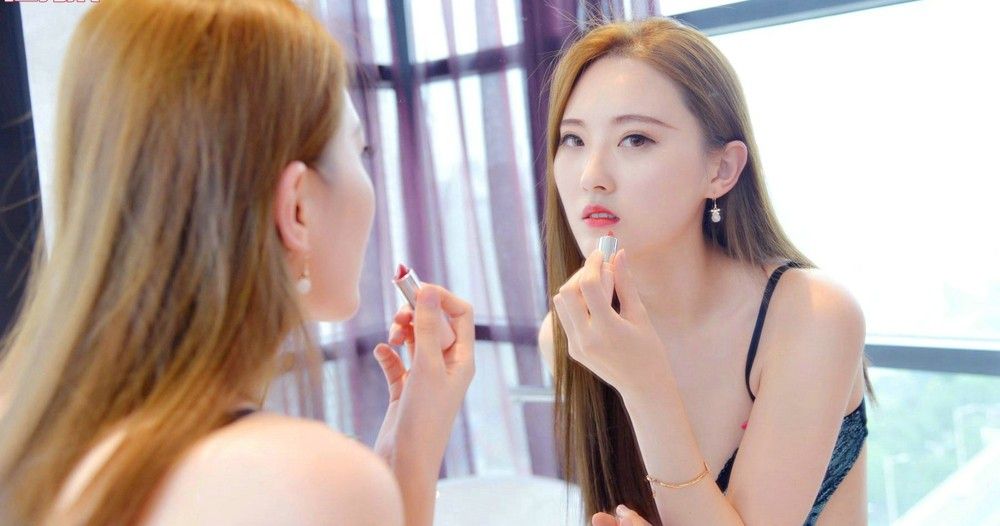 丝袜美女私房自拍情趣内衣高贵美熟妇诱惑写真