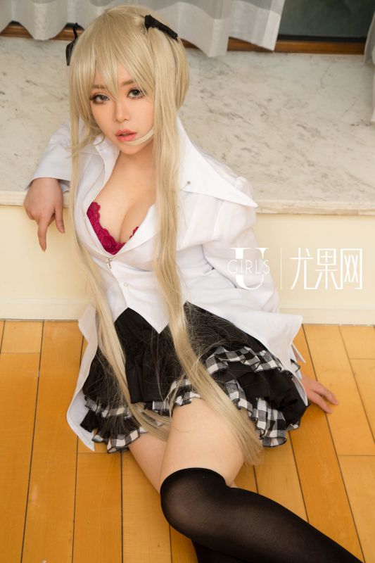 尤果网内地模特素衣cosplay摄影写真