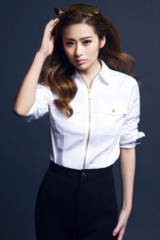 颖儿高清制服写真 猫耳妆扮俏皮可人