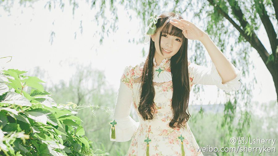 Coser美女贤儿sherry清纯唯美摄影写真