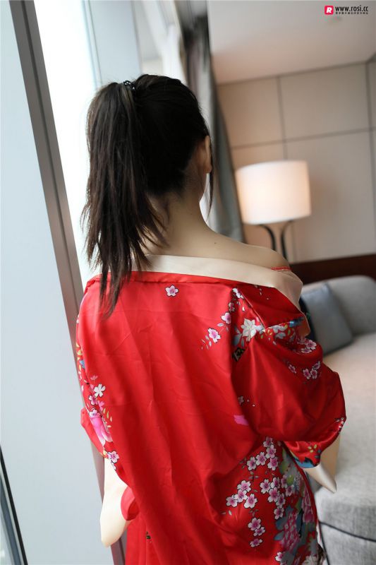 ROSI写真 不愿露脸的小姐姐酒店内大胆人体艺术写真照片第9张