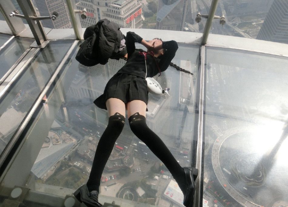 17岁高中生女主播优雅清纯写真