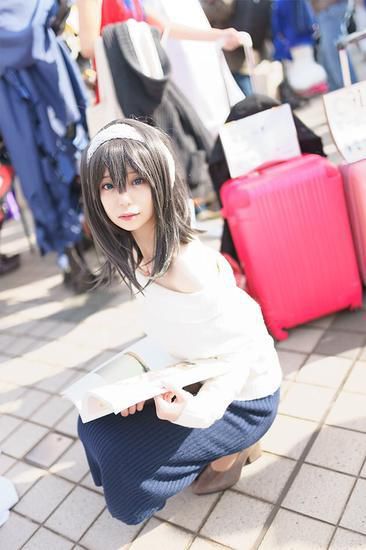 日本偶像秋山依里cos美图欣赏