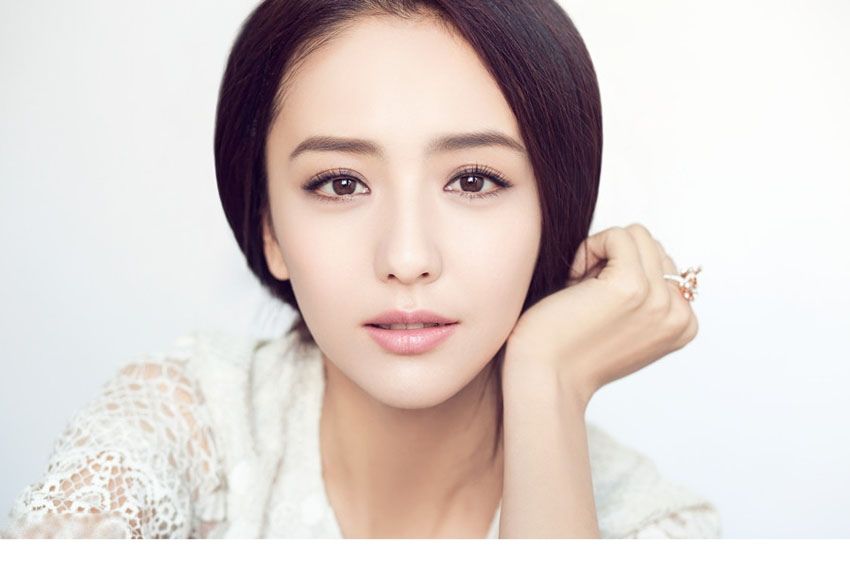 佟丽娅清新文艺森女气质阳光写真