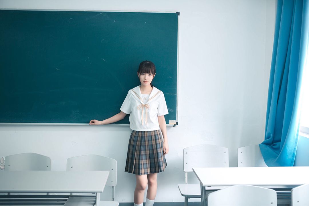 那段穿校服的时光是记忆中最美好的时光