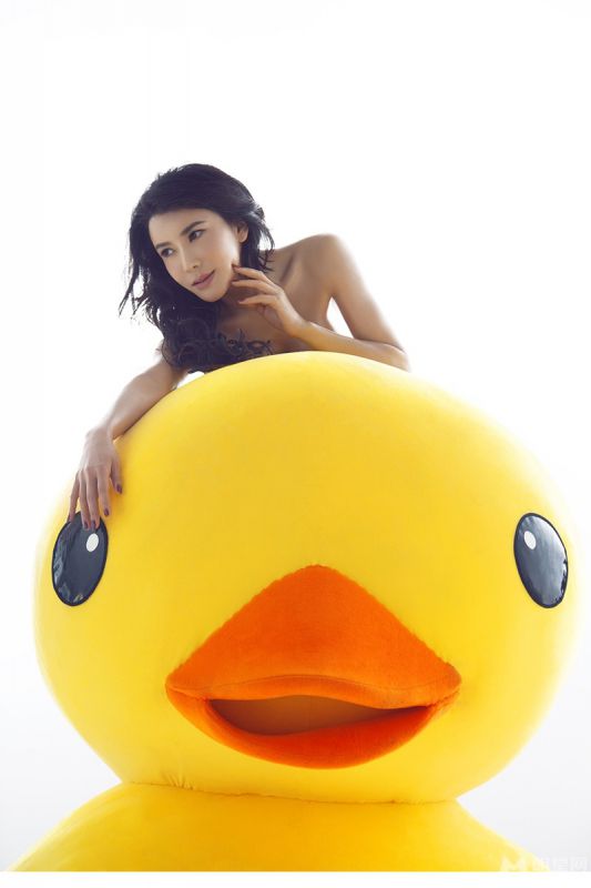 内地艳星龚h菲大秀美臀爆乳