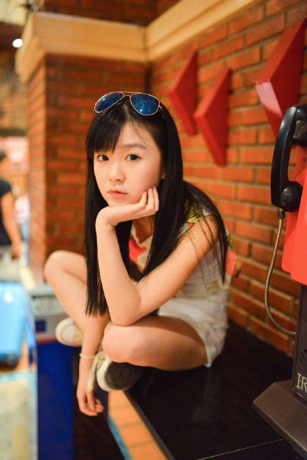 清纯美女高清街拍大片