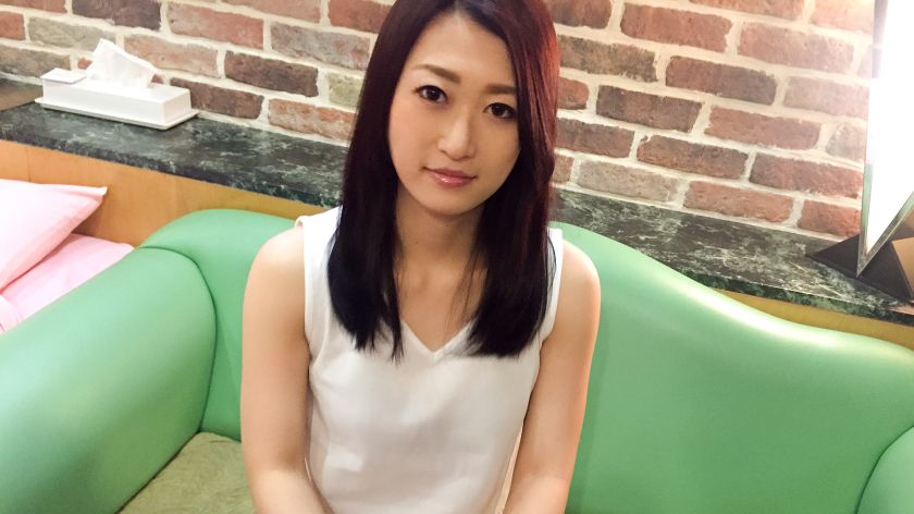 京子28岁首次AV体验拍摄番号SIRO307