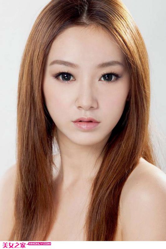 女神沈芳熙演绎美臀酥胸诱惑