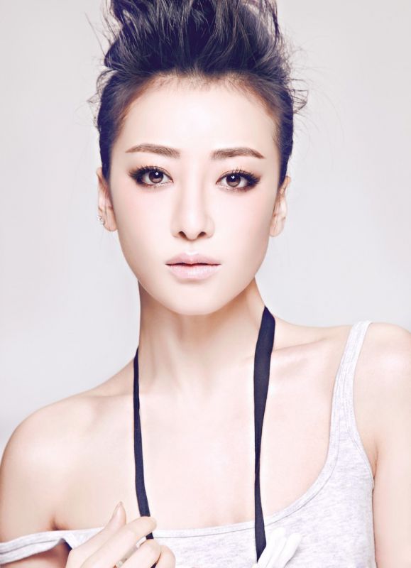 美女明星陈紫函时尚高清写真