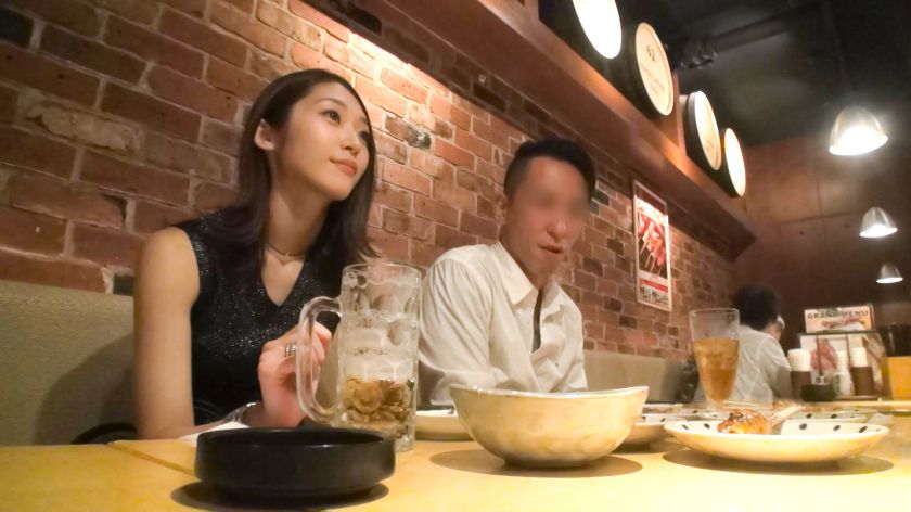 21岁房地产公司接待番号200GANA1819