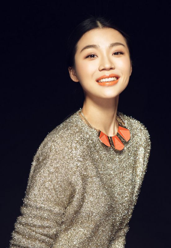 女星李柔潼最新写真展甜美笑容温暖人心