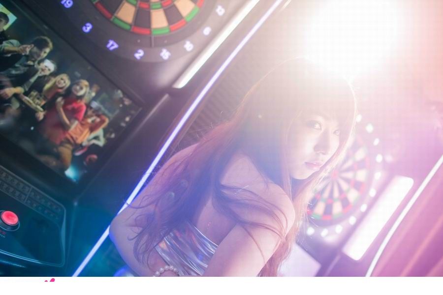 性感波多野结衣变身桌球宝贝秀美臀