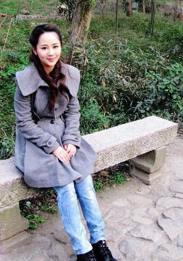 杨紫晒素颜生活照 清纯可人