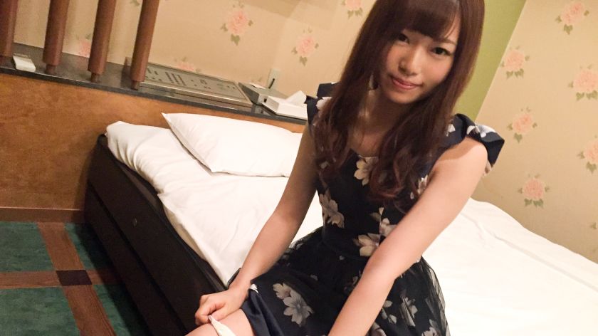 22岁美女秘书番号SIRO3134