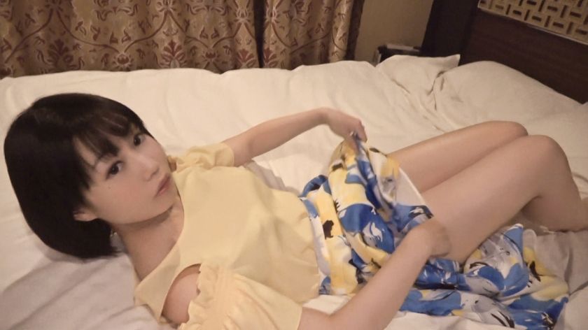 20岁角色商品商店店员番号SIRO3156