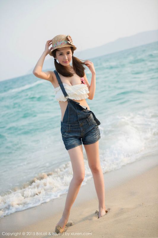 海边性感美女诱人高清写真